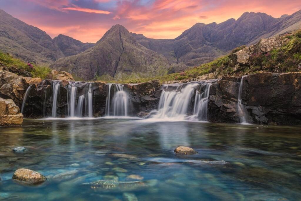 This Must Be The Place - Skye, Carbost Карбост Экстерьер фото